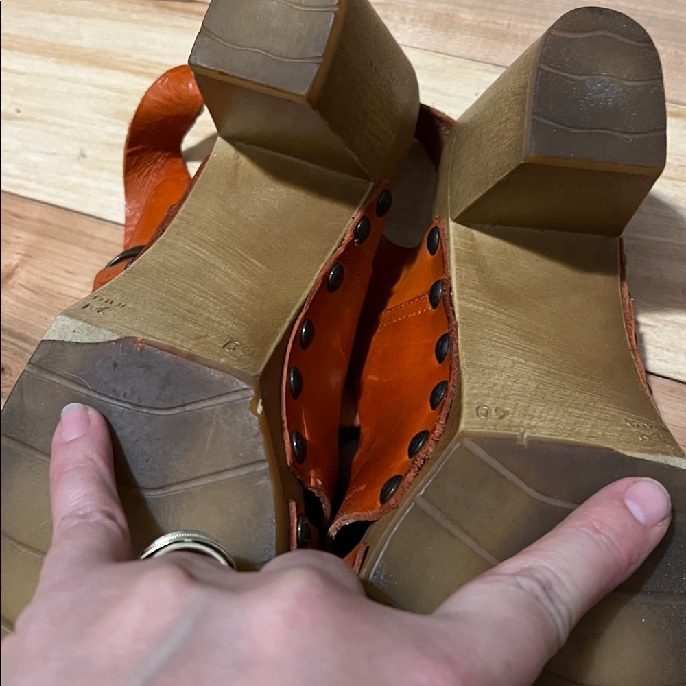 Women's Cognac Colour Leather Sandals - Picture 10 of 17